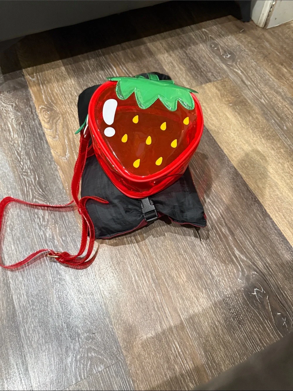 N/A cute strawberry